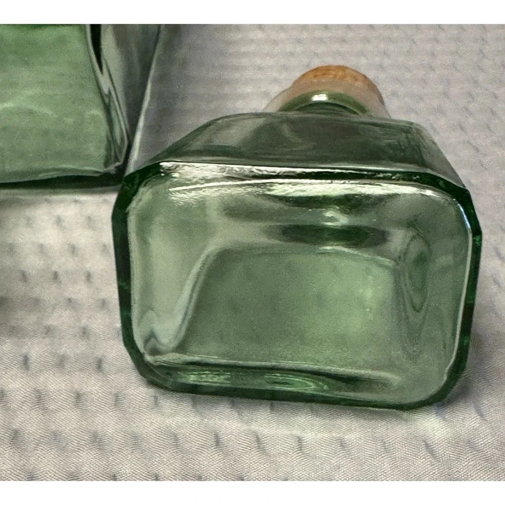 Vintage MCM Green Glass Decanter with Stopper Square Barware Collectibles 10
